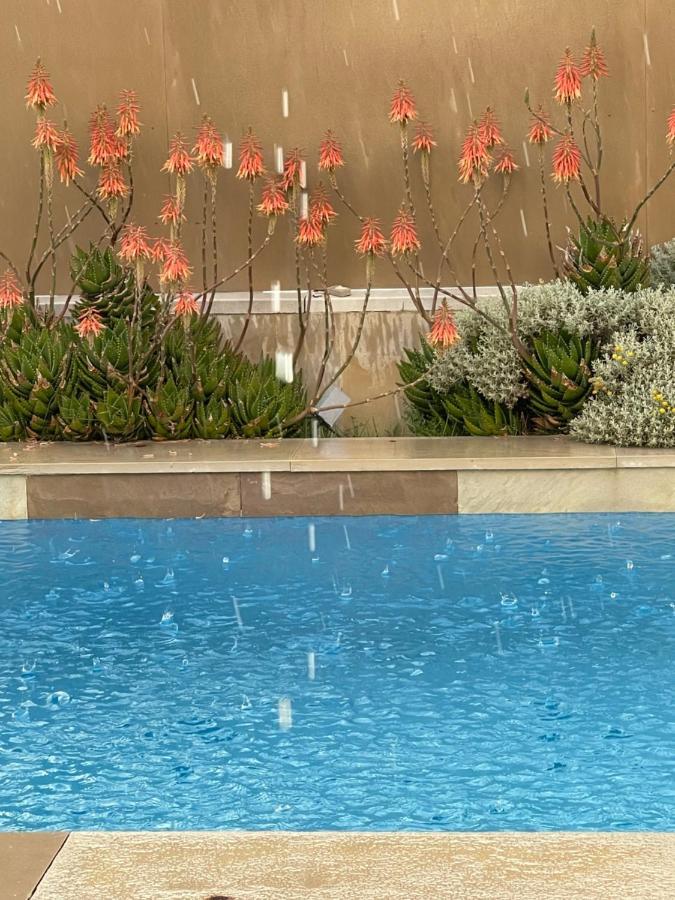 Valdevebas Chalet con Piscina Madrid Buitenkant foto
